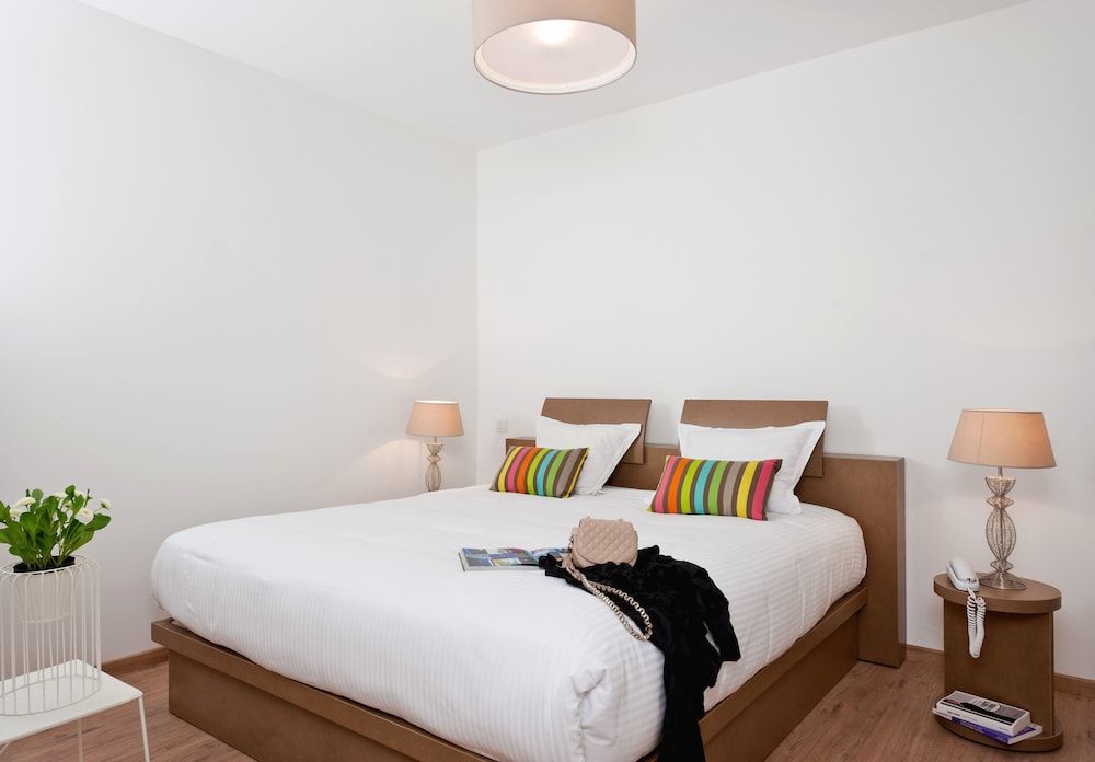 Teneo Apparthotel Talence 2