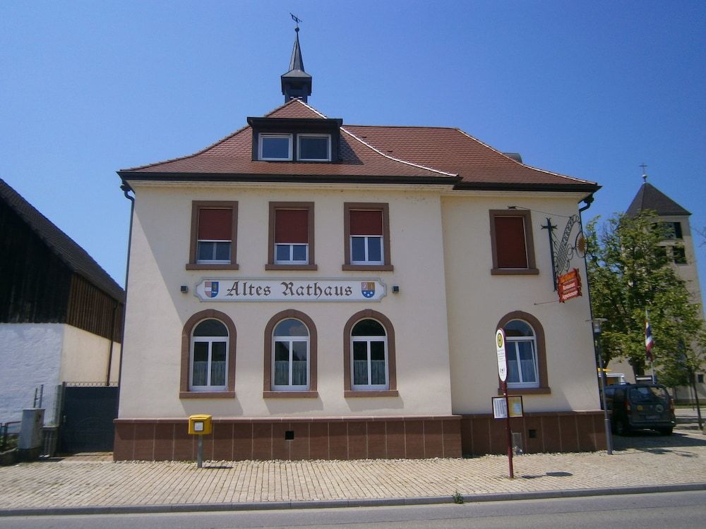 Thai Tawan Apartments 1 Thai Tawan Apartments 1