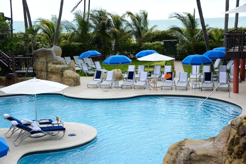 The Alexander Hotel 1