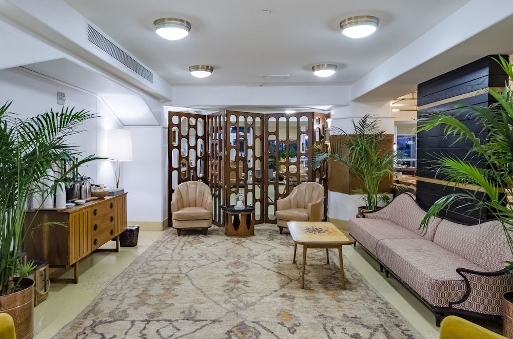 The Confidante - in the Unbound Collection by Hyatt 3