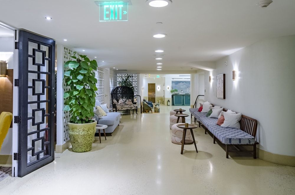 The Confidante - in the Unbound Collection by Hyatt 2