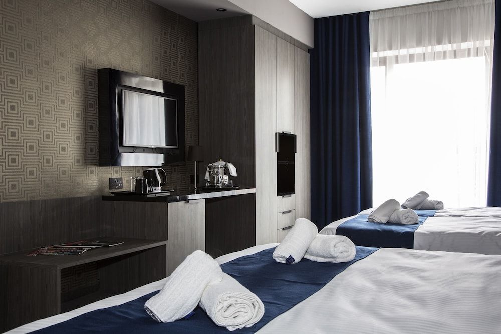 The District Hotel 2