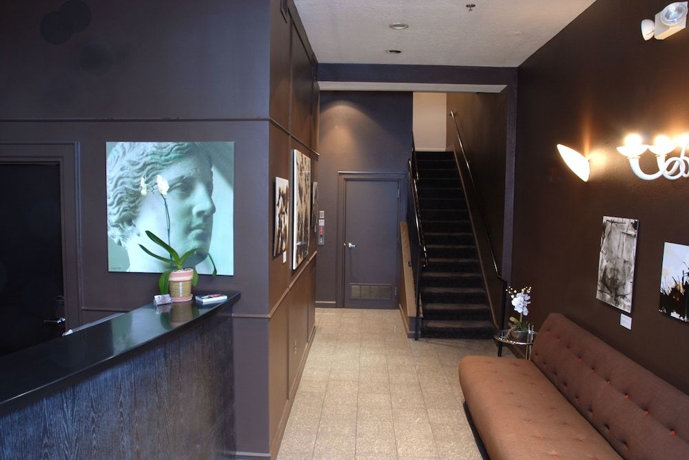 The Eo Inn - Downtown 2