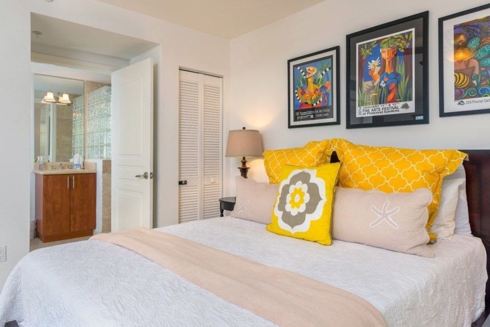 The Fountain 111 - One Bedroom Condo 3 The Fountain 111 - One Bedroom Condo 3