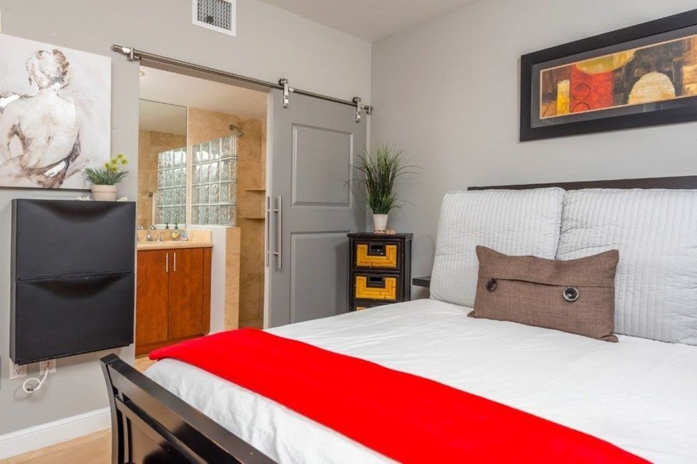 The Fountain 202 - One Bedroom Condo 1 The Fountain 202 - One Bedroom Condo 1