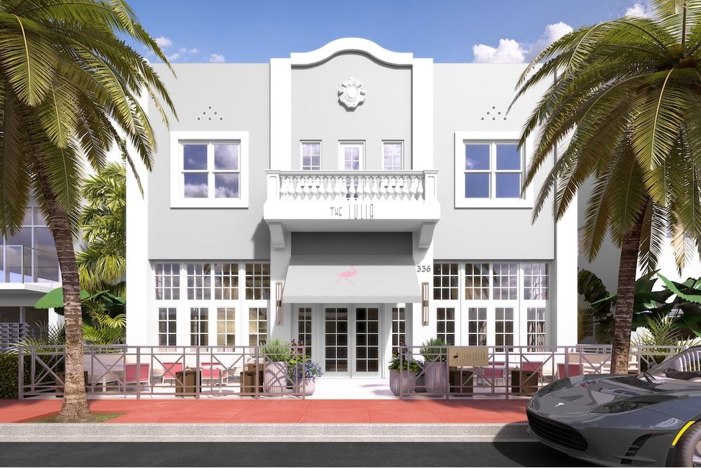 The Julia (Adult Exclusive) 1 The Julia (Adult Exclusive) 1