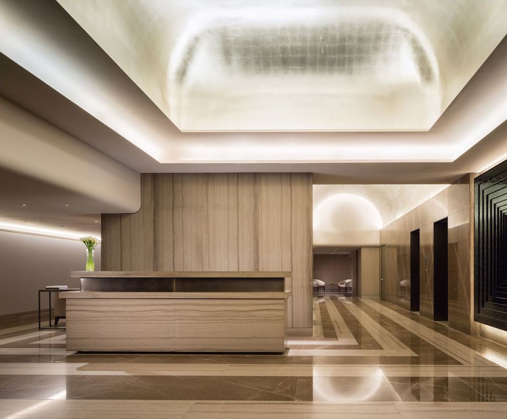 The Knickerbocker Hotel 2