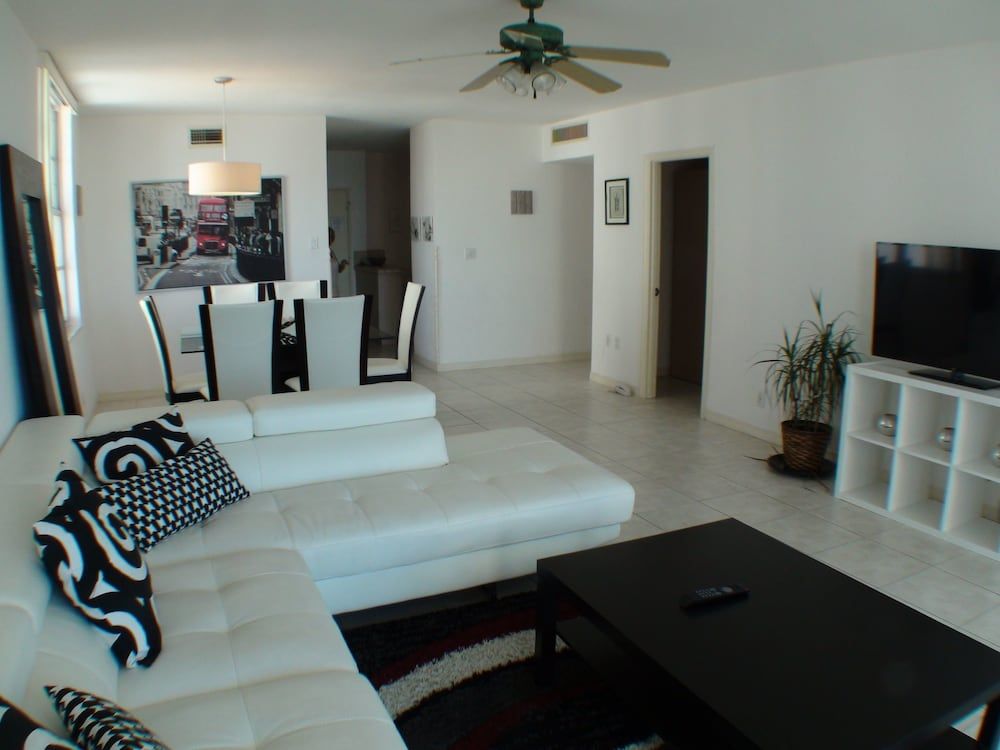 The Pavilion Residences - Beach Front 1