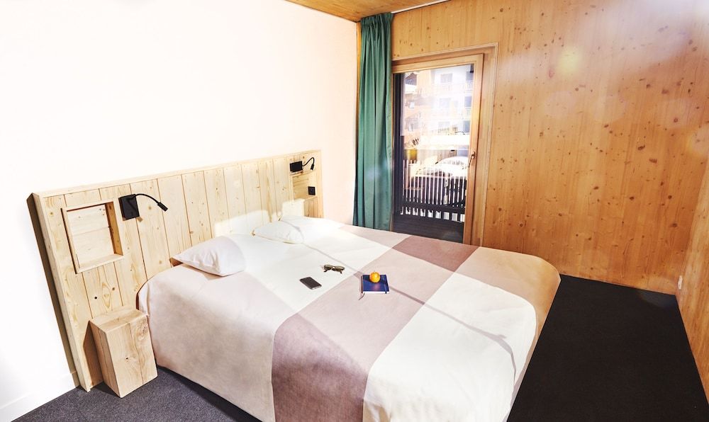 The People Hostel -  Les 2 Alpes 2