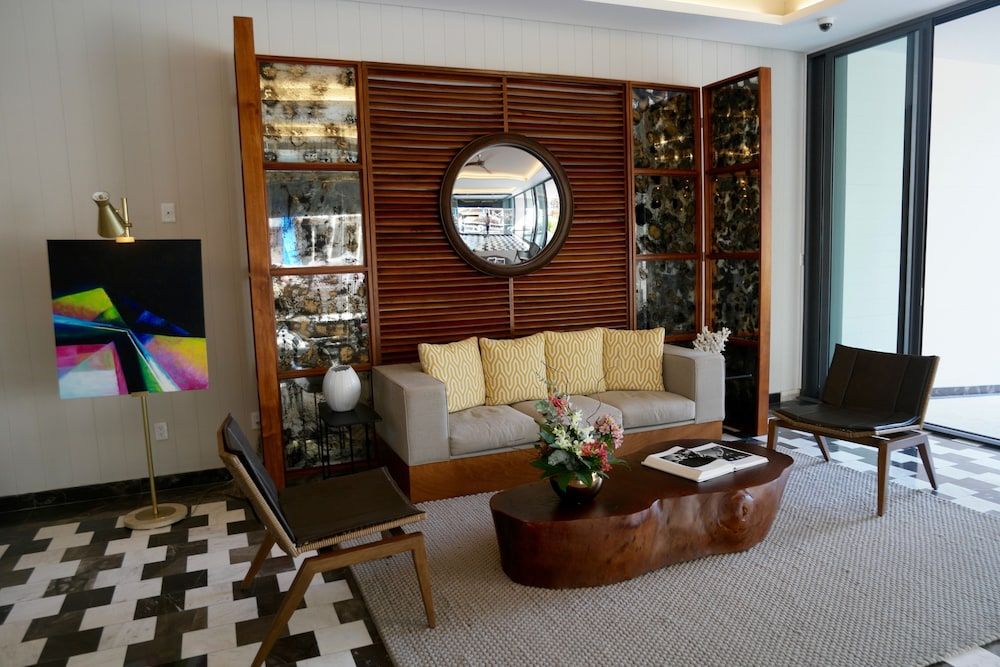 Thompson Beach House 2 Thompson Beach House 2