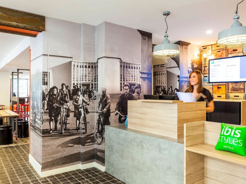 Timhotel Paris Clichy 3 estrellas en Saint-Denis