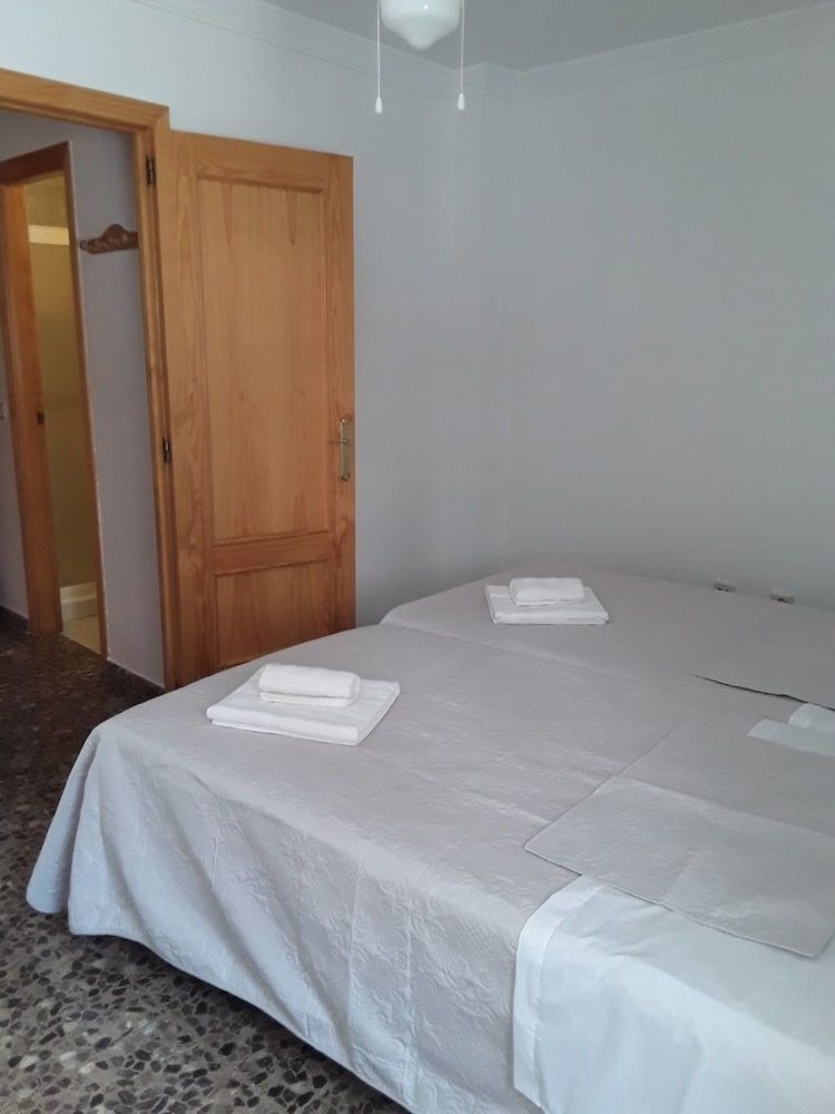 Tisifone I 2 Tisifone I 2