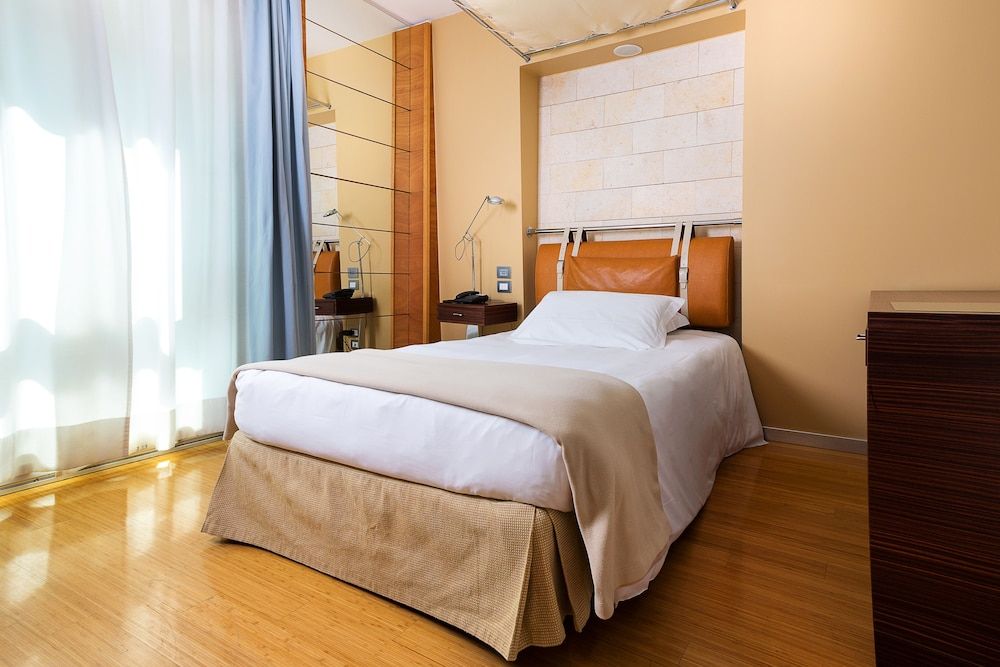 Towers Hotel Stabiae Sorrento Coast 4 estrelas em Castellammare di Stabia