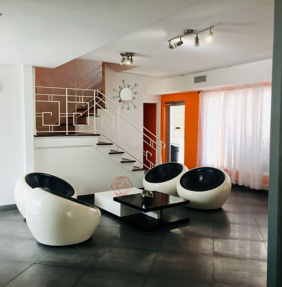 Travelodge by Wyndham Miami Biscayne Bay 1