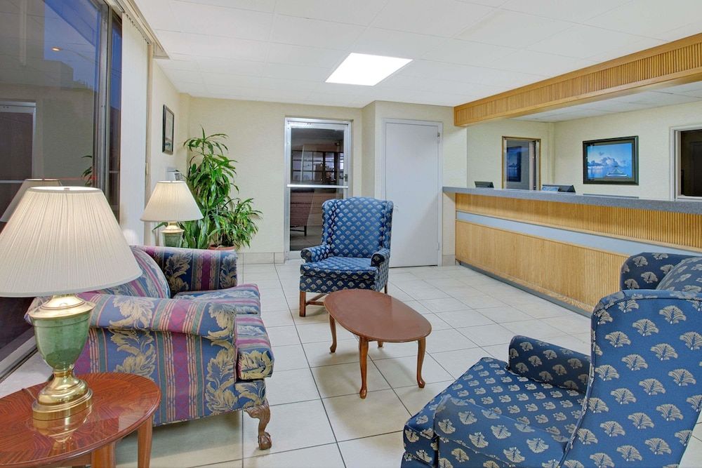 Travelodge by Wyndham Orlando Downtown Centroplex 3 Travelodge by Wyndham Orlando Downtown Centroplex 3