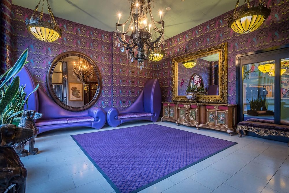 Trinity City Hotel 2 Trinity City Hotel 2