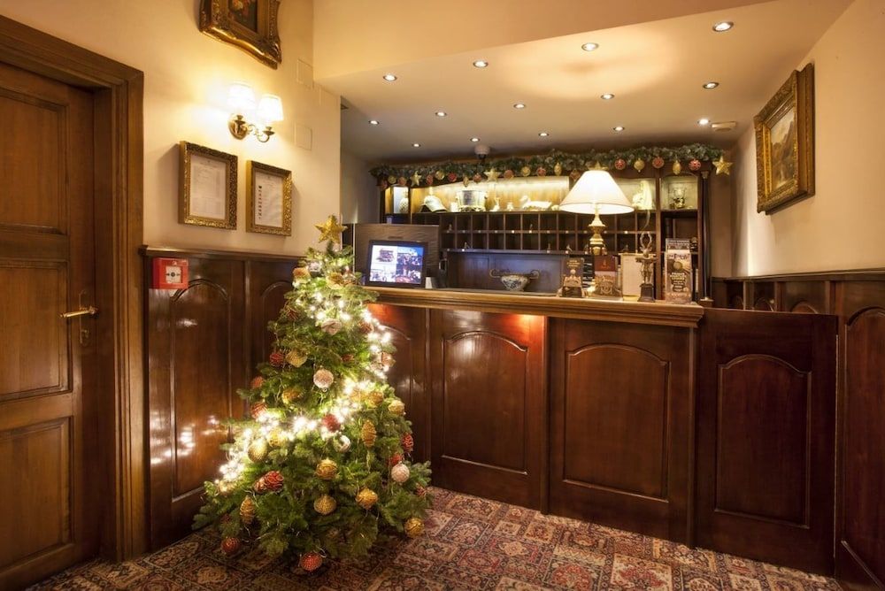 U Zlateho Stromu 1 U Zlateho Stromu 1