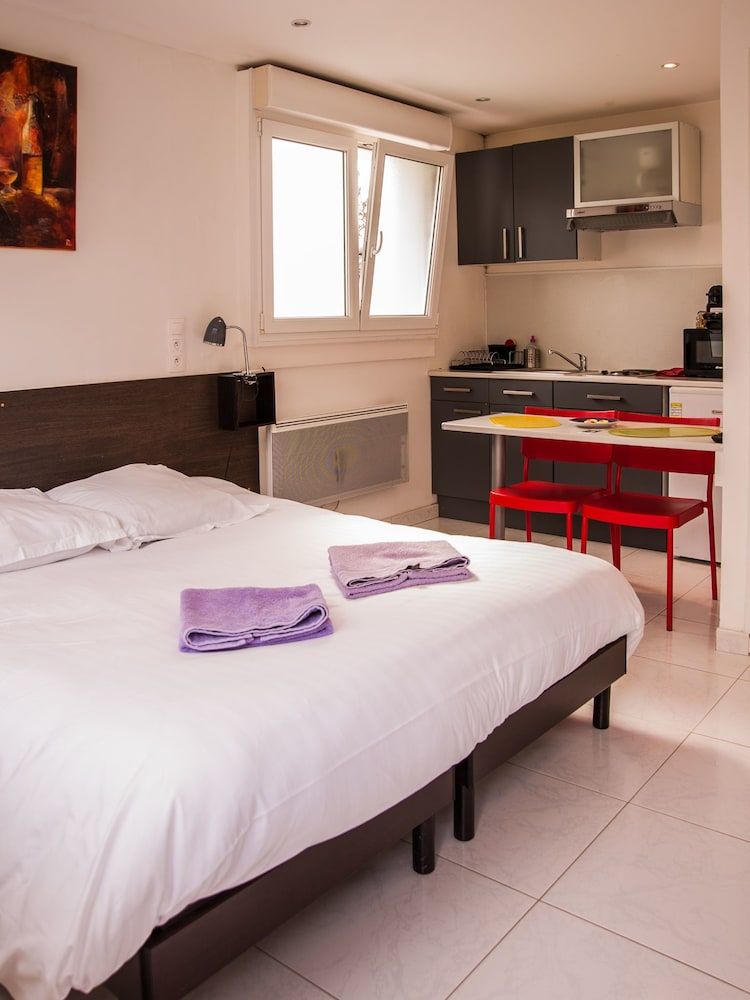 Un studio sur Pompidou 1