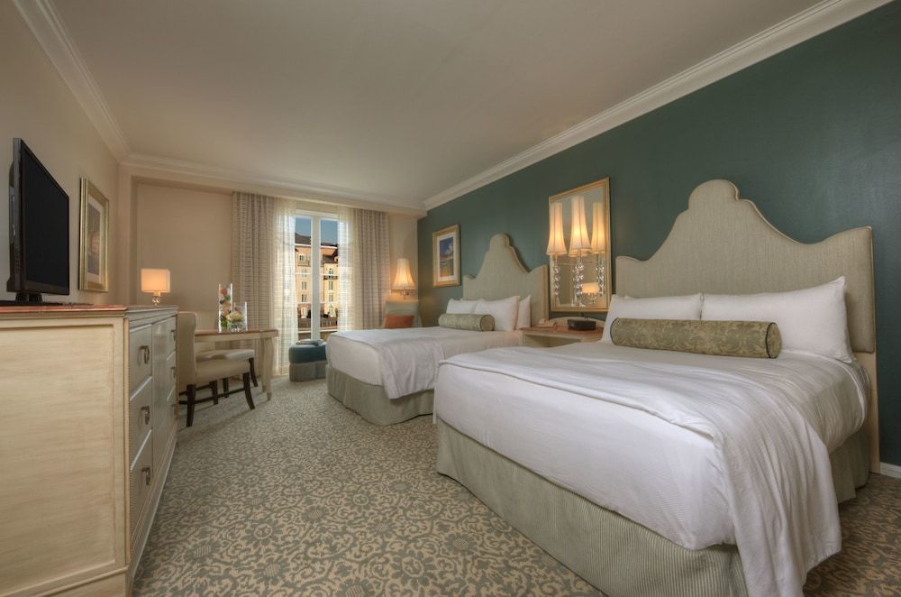 Universal's Loews Portofino Bay Hotel 3 Universal's Loews Portofino Bay Hotel 3