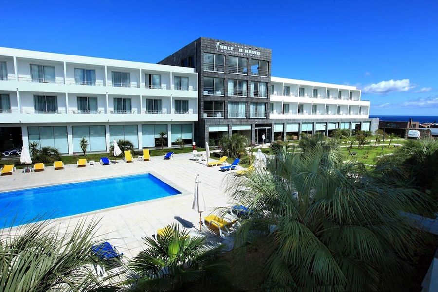 Fantástico Hotel 4* em São Miguel perto da praia