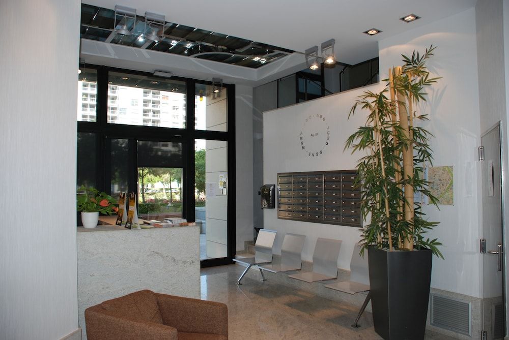 Valencia Rental 3 Valencia Rental 3