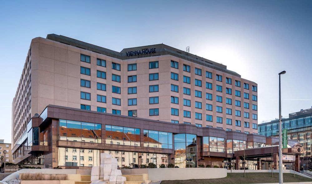 Vienna House Diplomat Prague 1