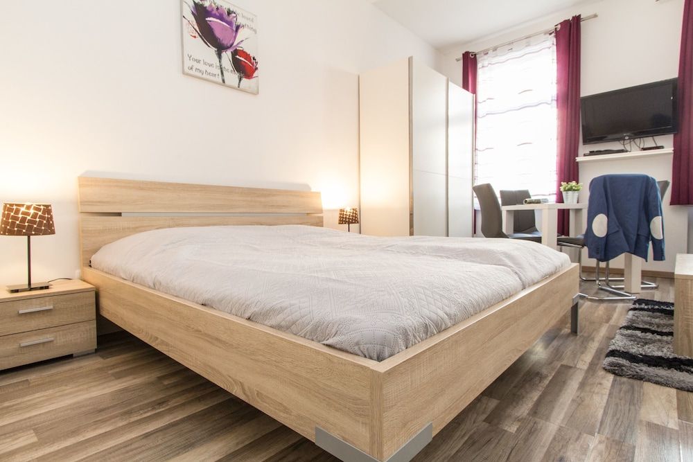 CheckVienna   Apartment Menzelgasse 3