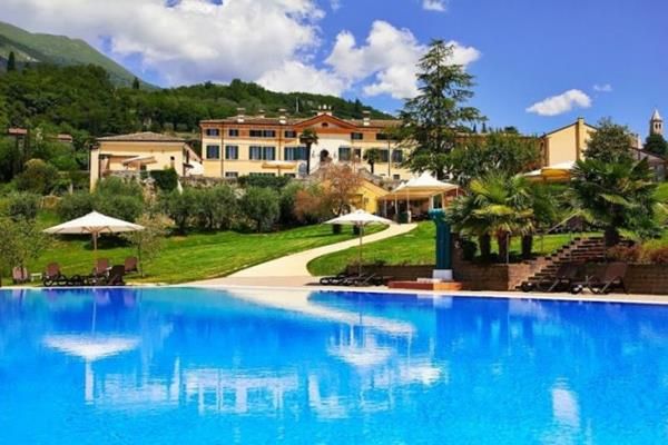 Villa Cariola 4 estrelas em Caprino Veronese