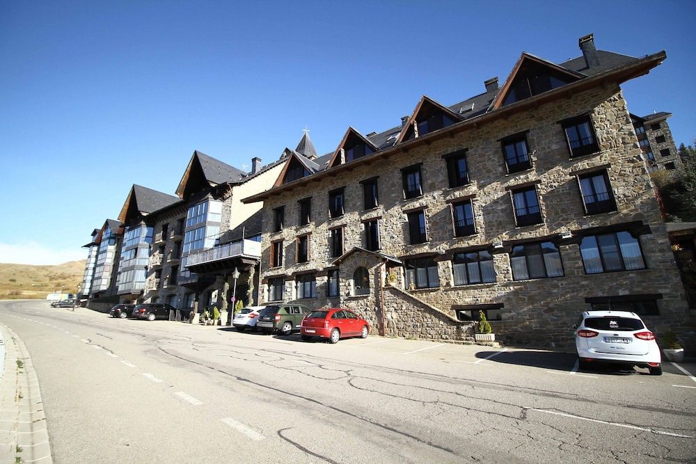 SNÖ Villa de Sallent 4 1 SNÖ Villa de Sallent 4 1