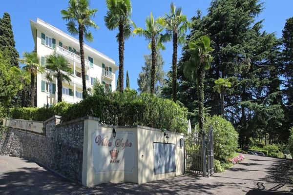 Villa Sofia 4 estrellas en Gardone Riviera