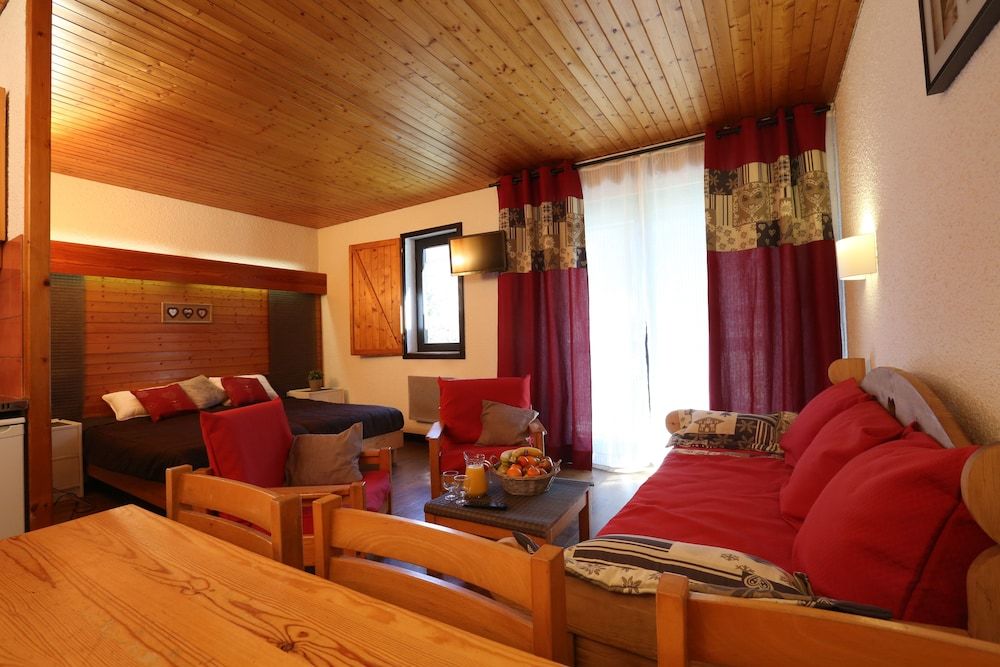 Village Club Les Tavaillons 2