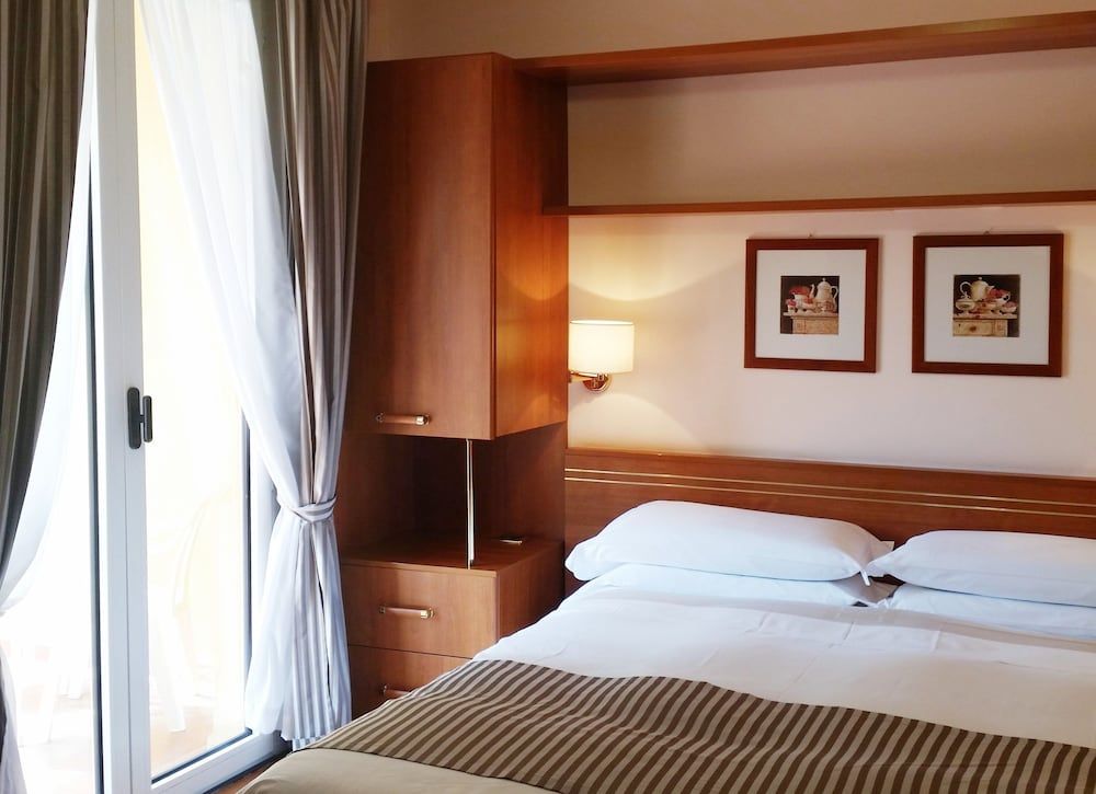 Village Loano 2 Htl 3