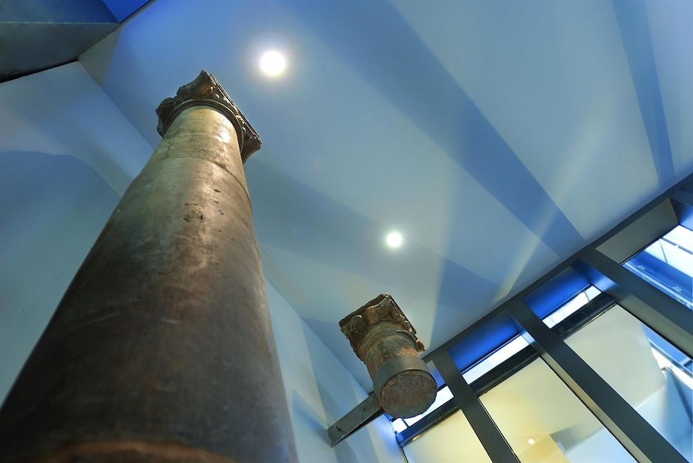 Vincci Zentro Zaragoza 2