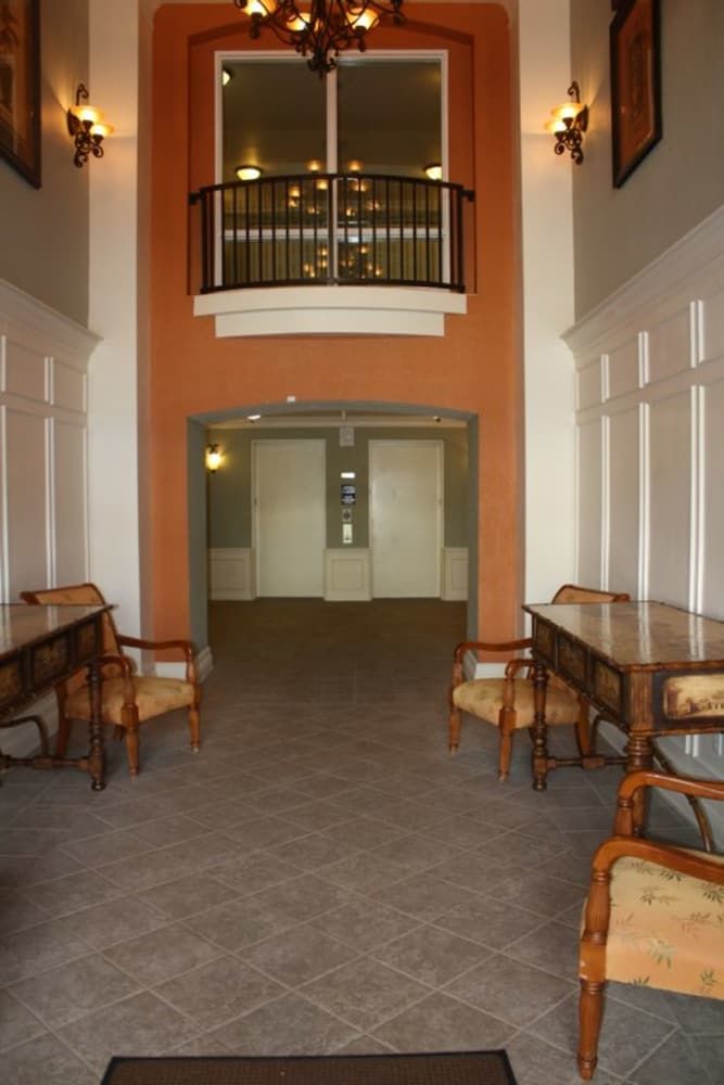 Vista Cay Four-bedroom 1