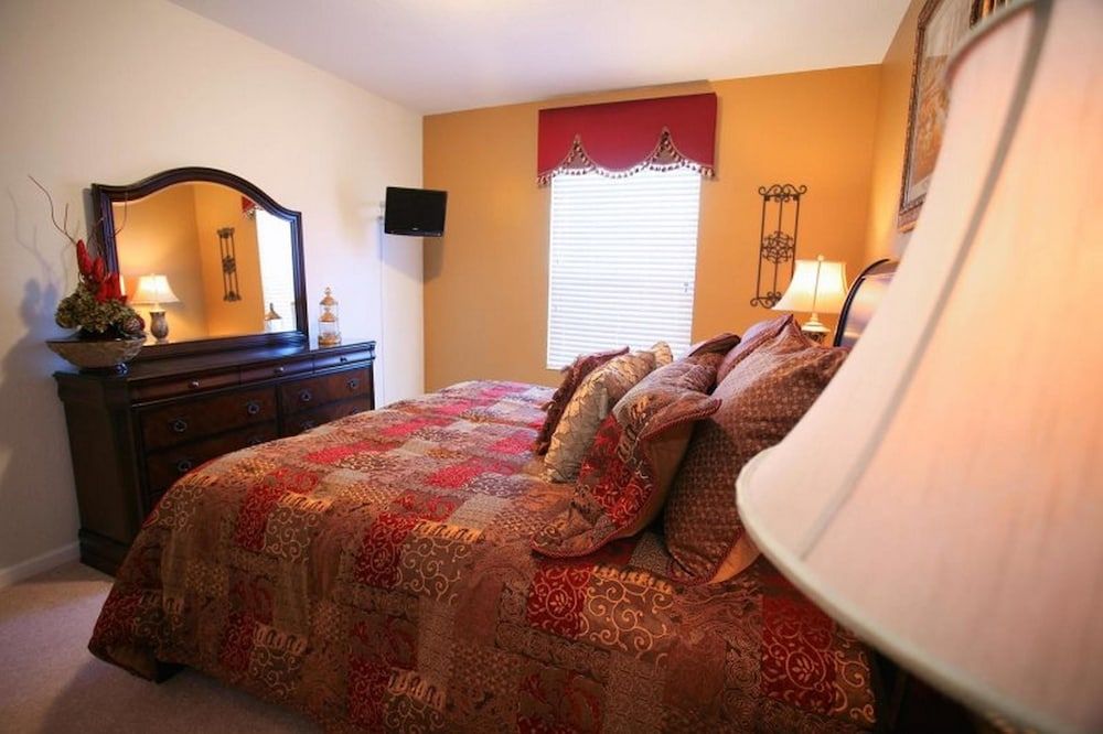 Vista Cay Homes by Atlas VH 1