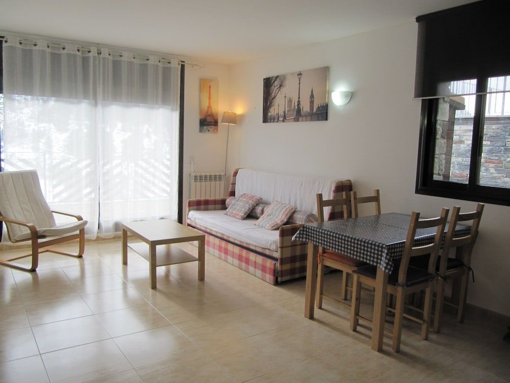 Vitivola Genciana a 200mts de remontes 1