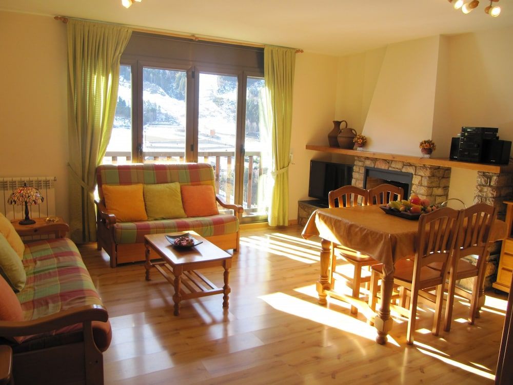 Vitivola Júlia 4-6 1 Vitivola Júlia 4-6 1