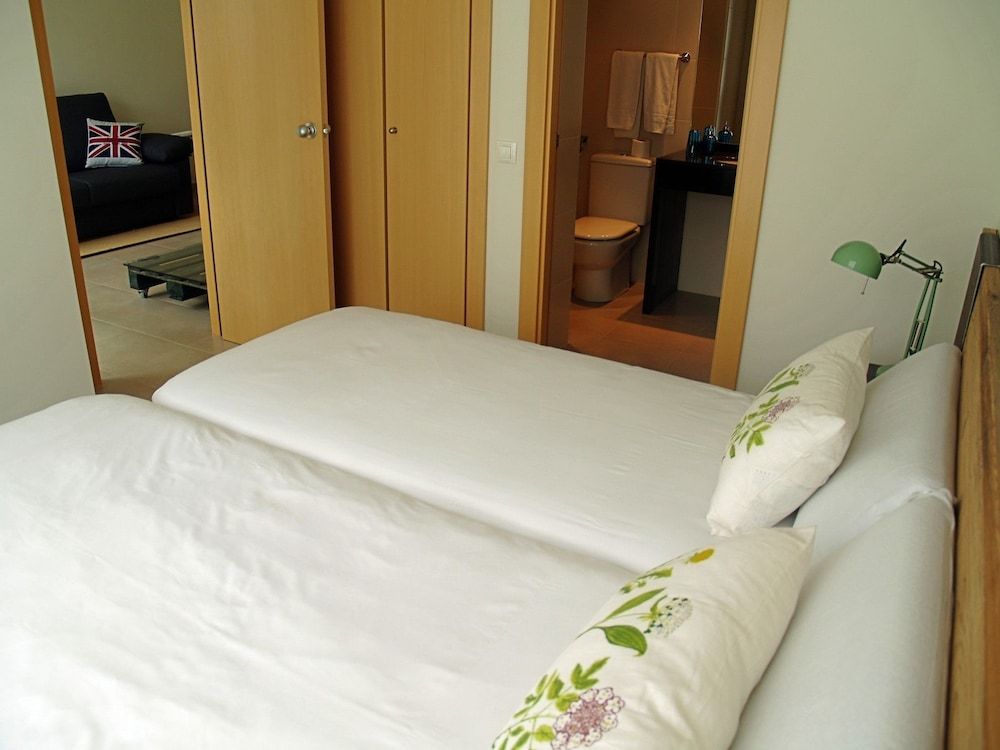 Vitivola Prat Condal 4-6 4t 4a/ 3r 4a 2 Vitivola Prat Condal 4-6 4t 4a/ 3r 4a 2