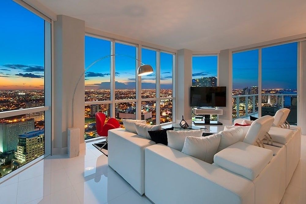 Vizcayne Luxury Condo by 1stHomeRent 1 Vizcayne Luxury Condo by 1stHomeRent 1