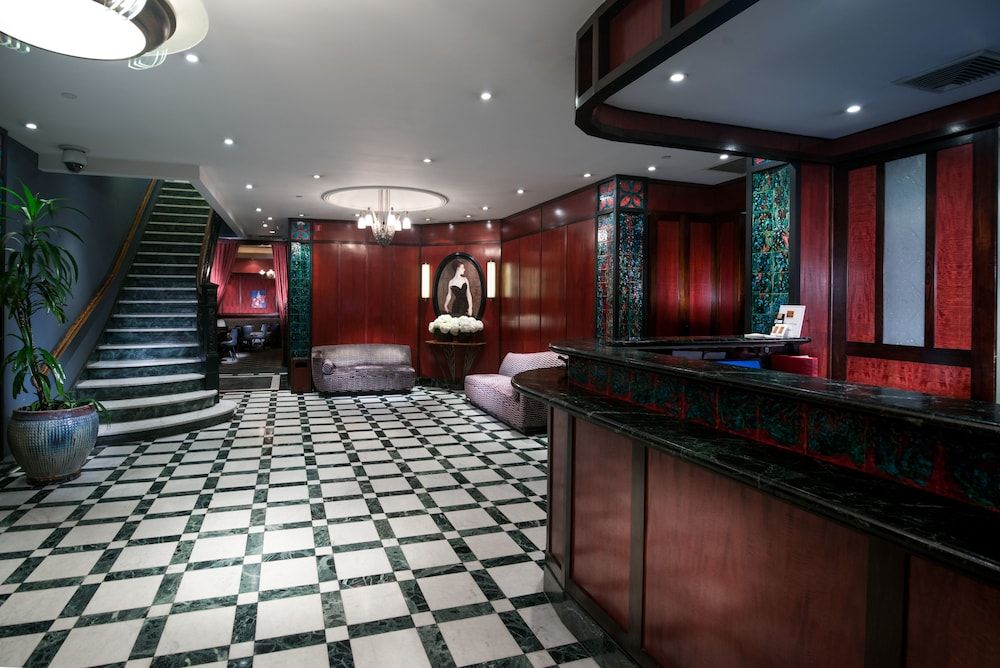 Washington Square Hotel 3