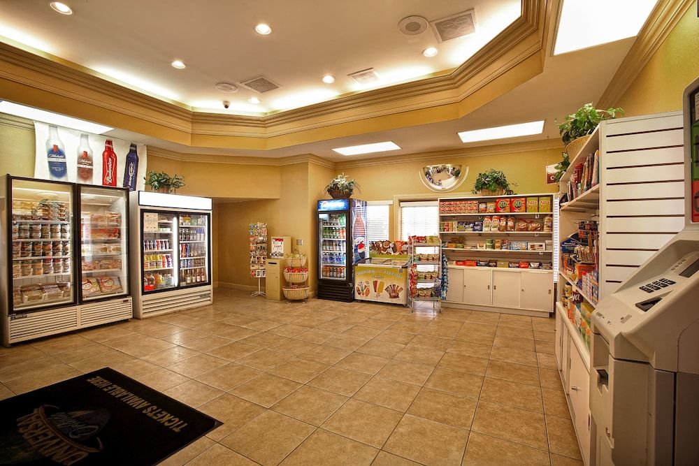 Westgate Blue Tree Resort in Lake Buena Vista 2 Westgate Blue Tree Resort in Lake Buena Vista 2