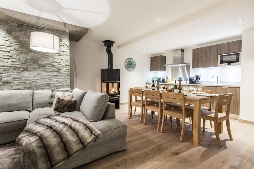 Whistler Lodge Apartment T4 Cabin B05-06 1