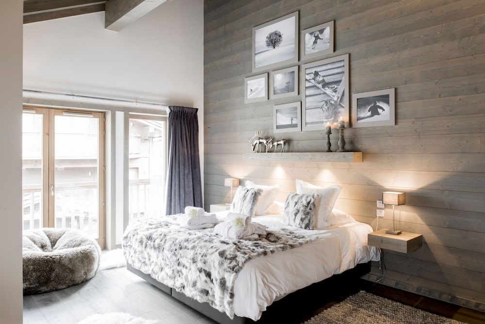 Whistler Lodge Penthouse T6 B13-14 2