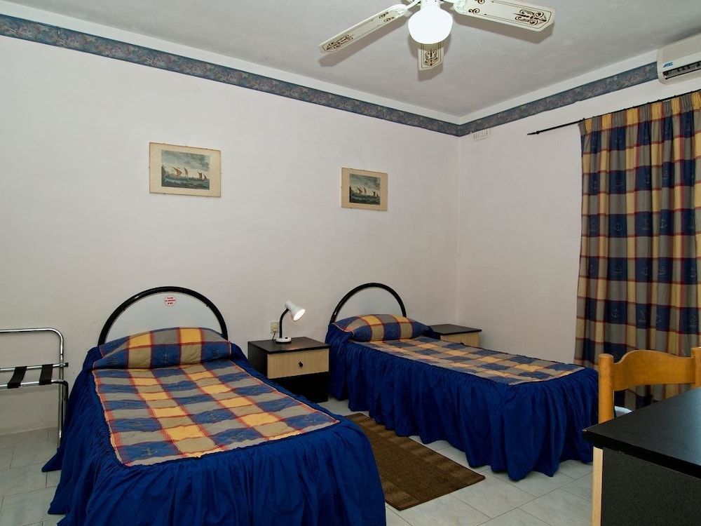 White Dolphin Complex Hotel 2