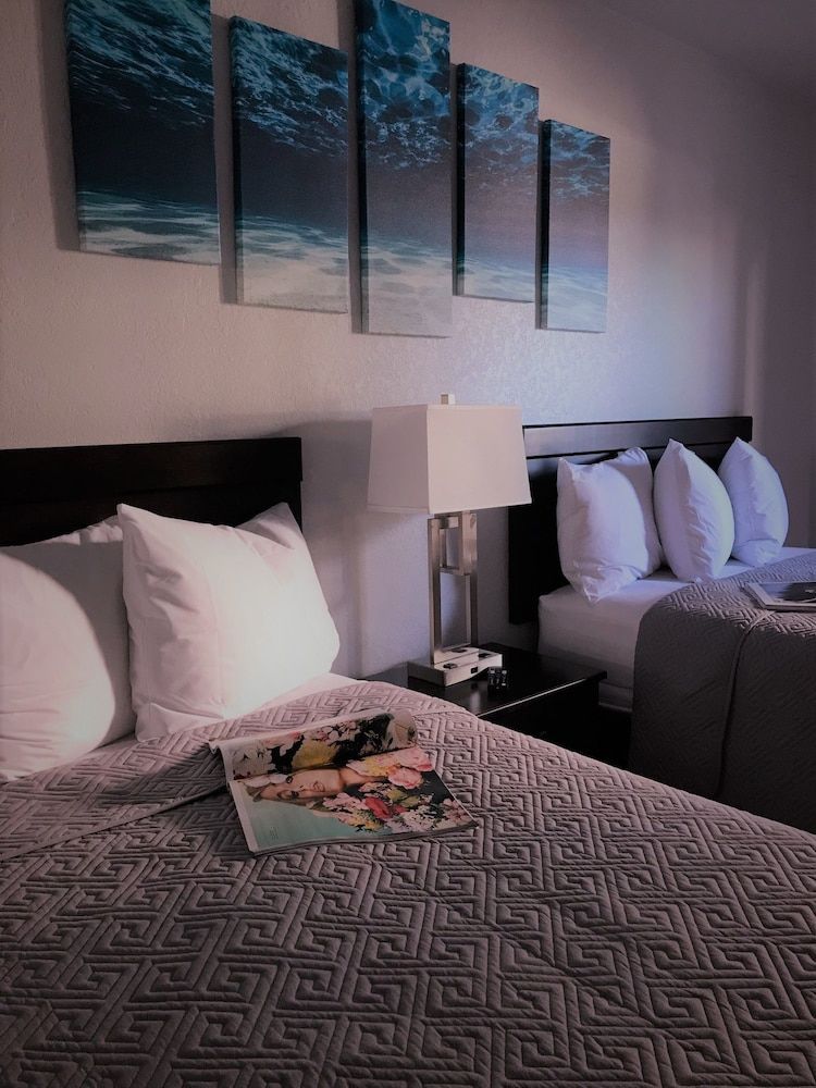 Wishes Hotel Biscayne 1 Wishes Hotel Biscayne 1