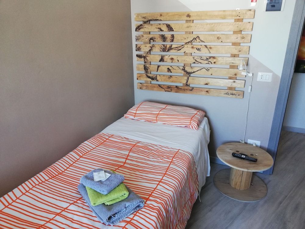 Woodhouse Hotel 3 Woodhouse Hotel 3