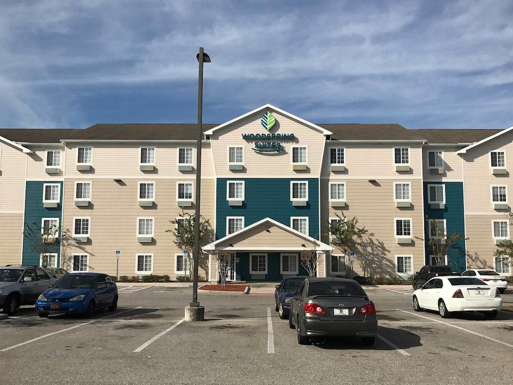 WoodSpring Suites Orlando East 1