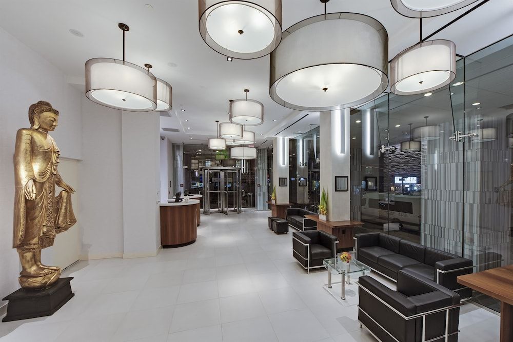 Wyndham Garden Chinatown 2