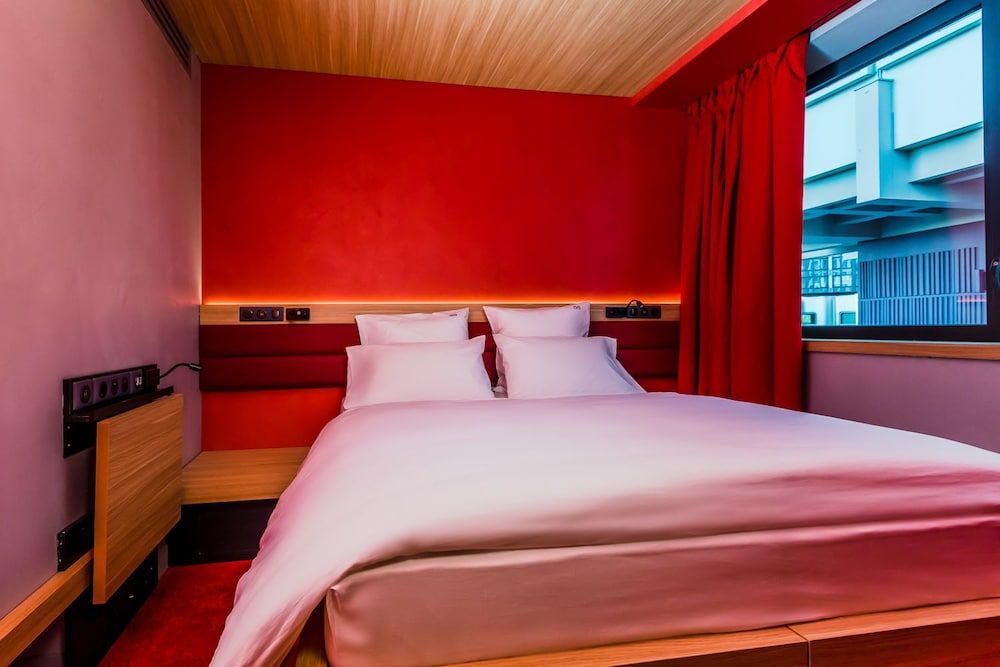 Yooma Urban Lodge 2