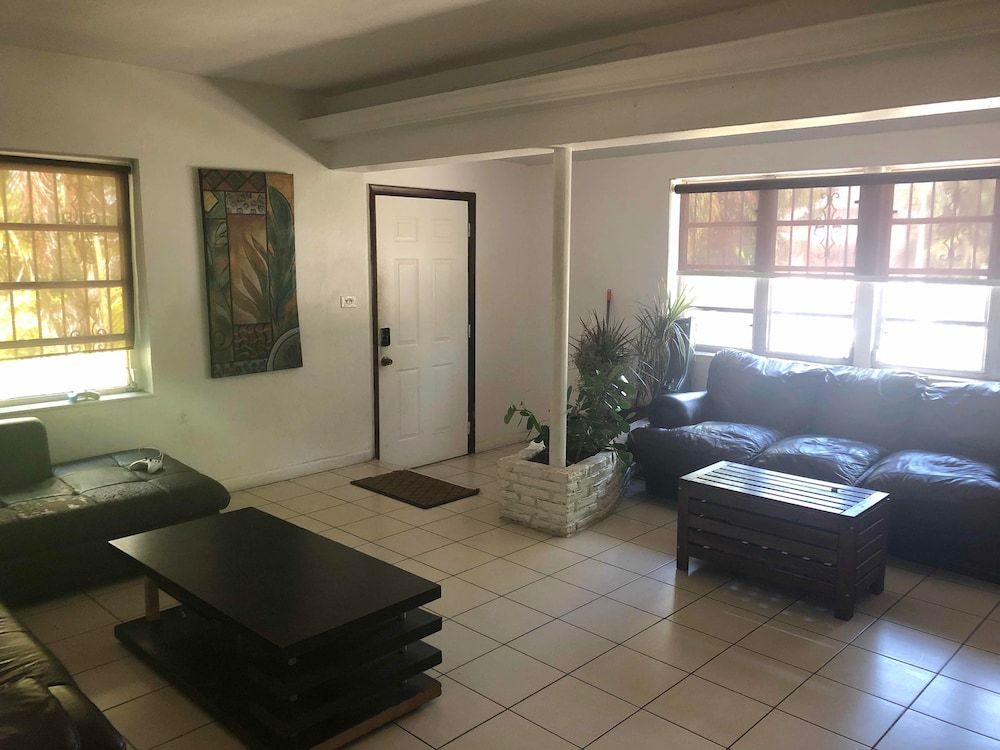 zbunkz - Little Havana 2 zbunkz - Little Havana 2